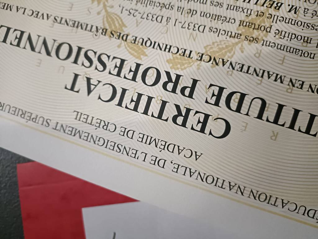 REMISE DES DIPLÔMES AUX ÉLÈVES DU LYCÉE&nbsp;CHAMPLAIN